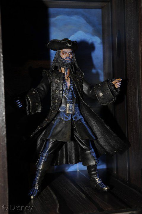 Pirates of the Caribbean Disneyland The Pillager Action Figure