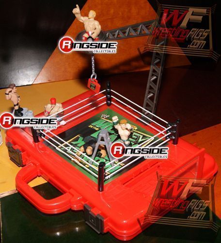 https://wrestlingfigs.com/images/rsf_mattel_102811_pic37.jpg