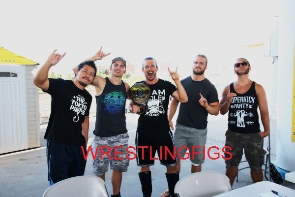 PHOTOS FROM THE ROH FIELD OF HONOR MEET & GREET | WrestlingFigs