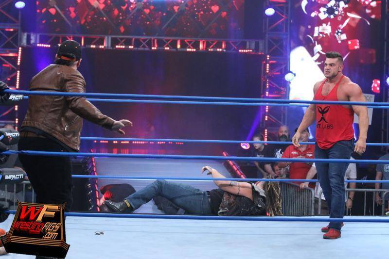 Impact Wrestling 10-4