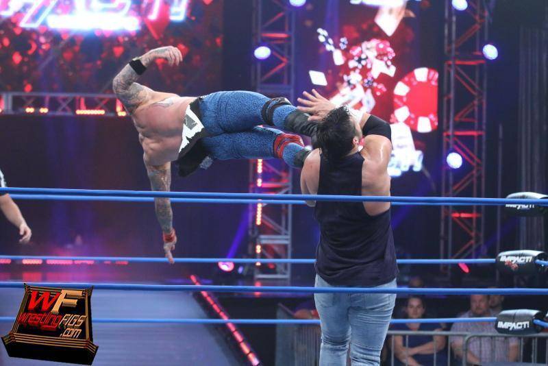 Impact Wrestling 10-4