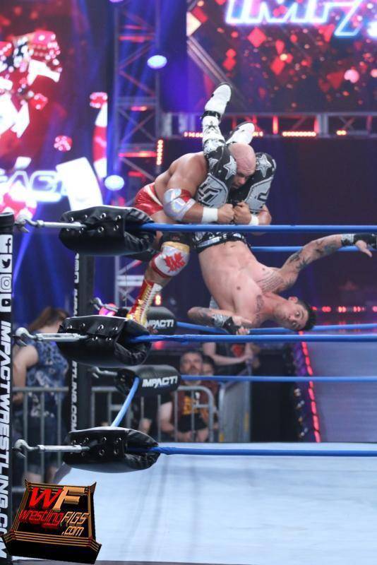 Impact Wrestling 10-4